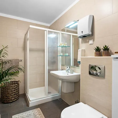 דירה Grand With 3 Bedrooms In Porec! *